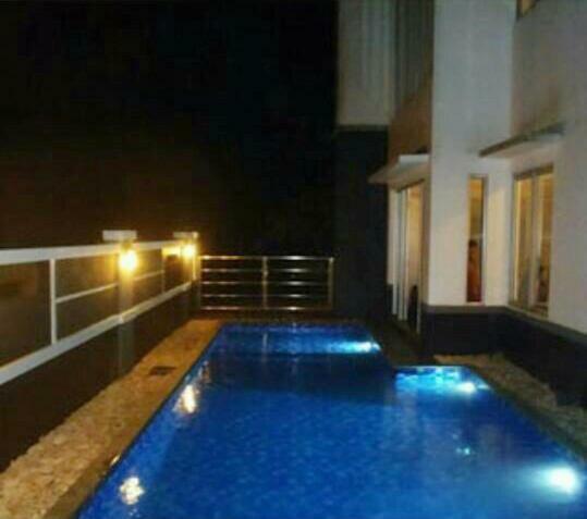 Villa Kaca ตันจุงเลอซุง ภายนอก รูปภาพ