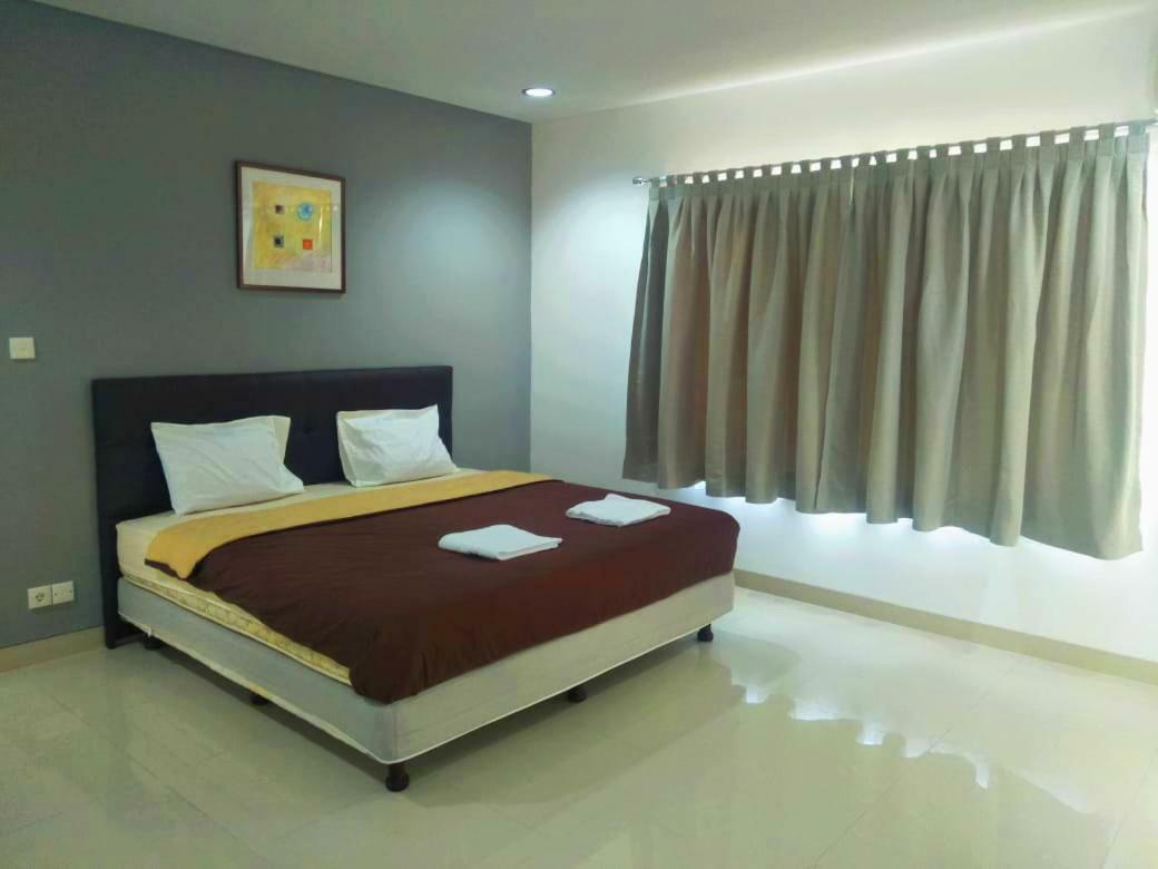 Villa Kaca ตันจุงเลอซุง ภายนอก รูปภาพ